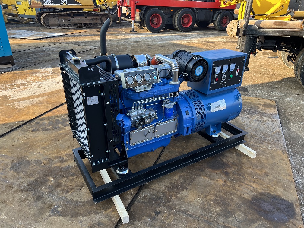 Ricardo 50kva (40kw) generator 3 phase 50hz 400v unused new many units in stock