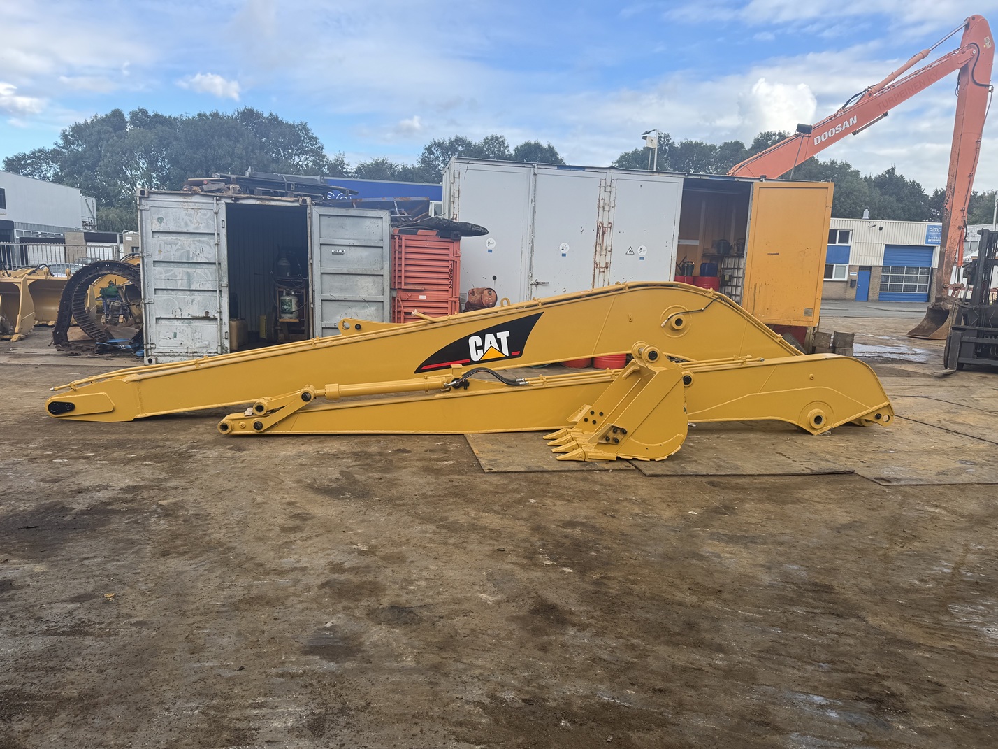 caterpillar 320dl 15M LONG REACH BOOM UNUSED