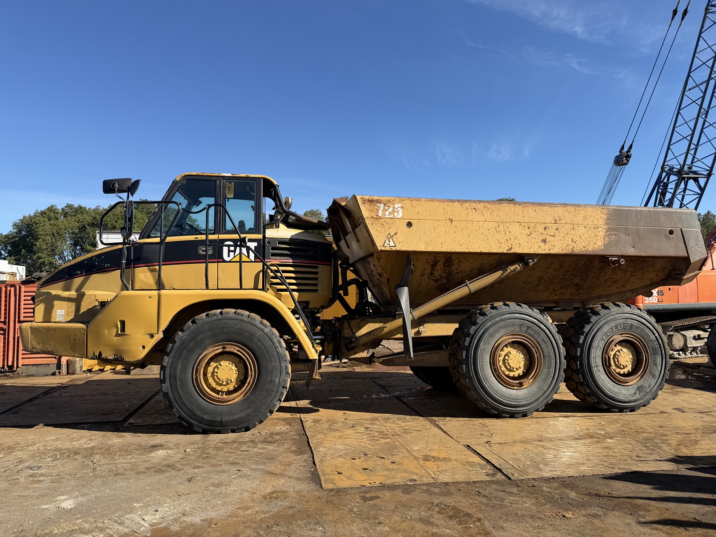 caterpillar 725