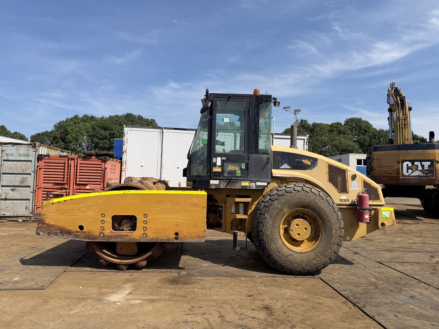 caterpillar cp76