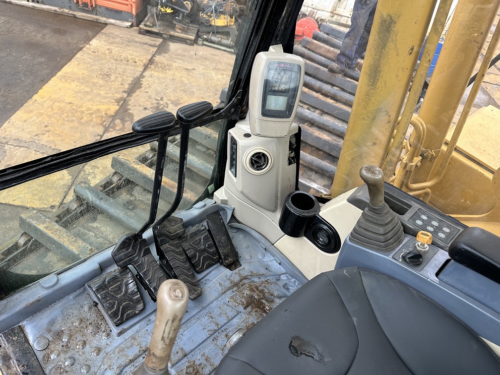 caterpillar 320cl swamp buggy amphibious | Hogeboom Machinery ...