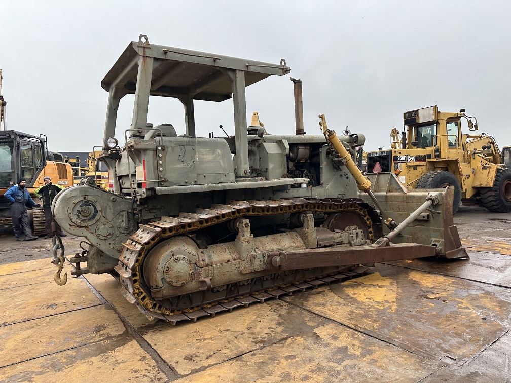 caterpillar d7f EX army | Hogeboom Machinery | Hogeboom Machinery