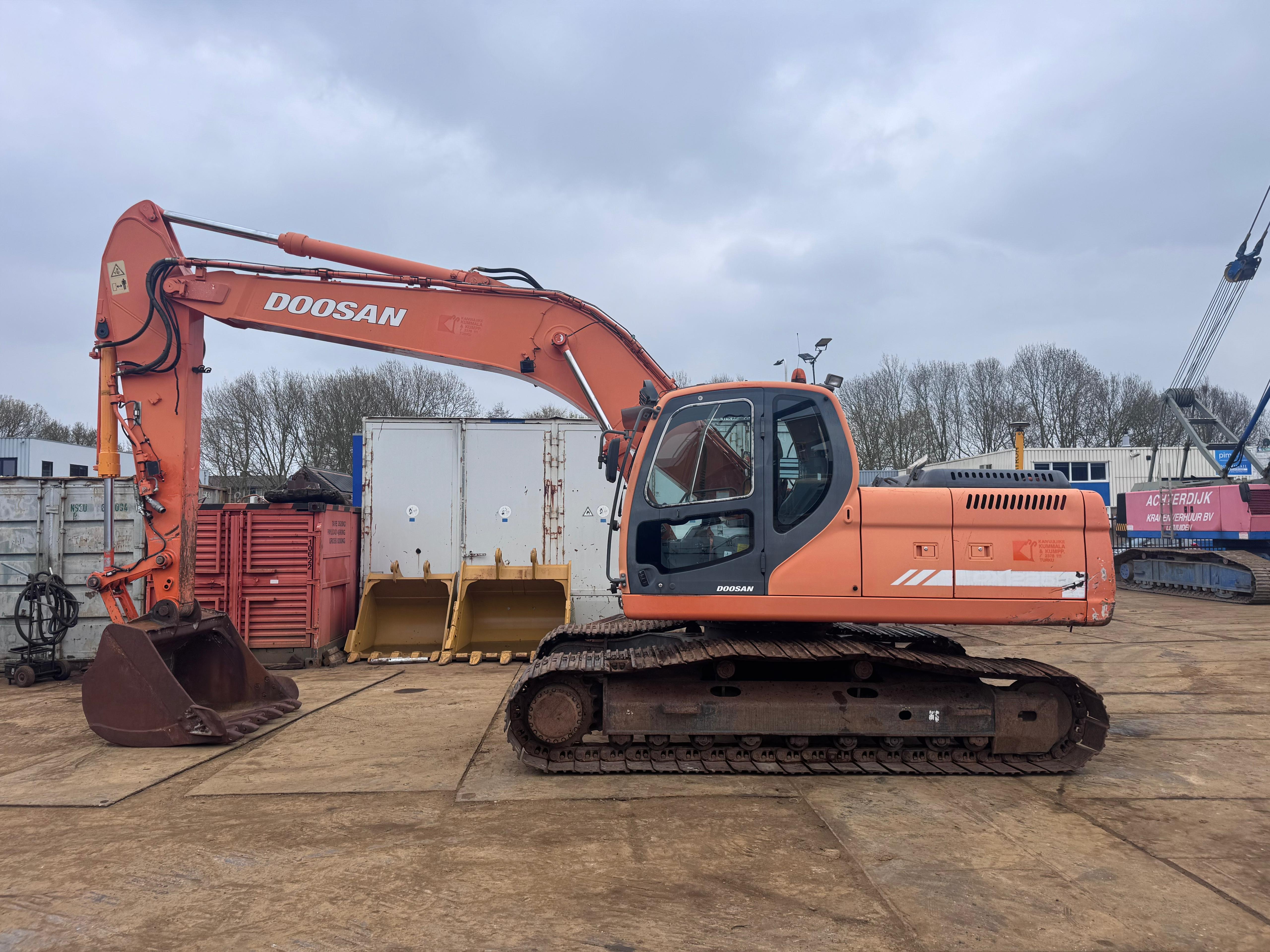 Doosan dx225lc