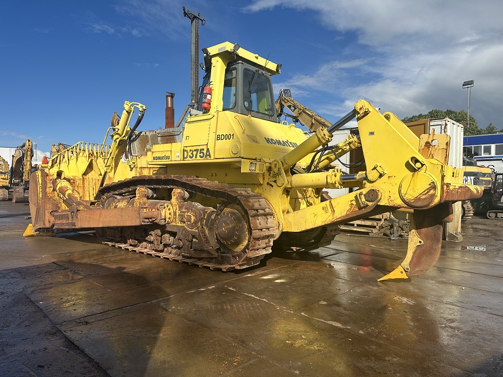komatsu d375a-3 | Hogeboom Machinery | Hogeboom Machinery