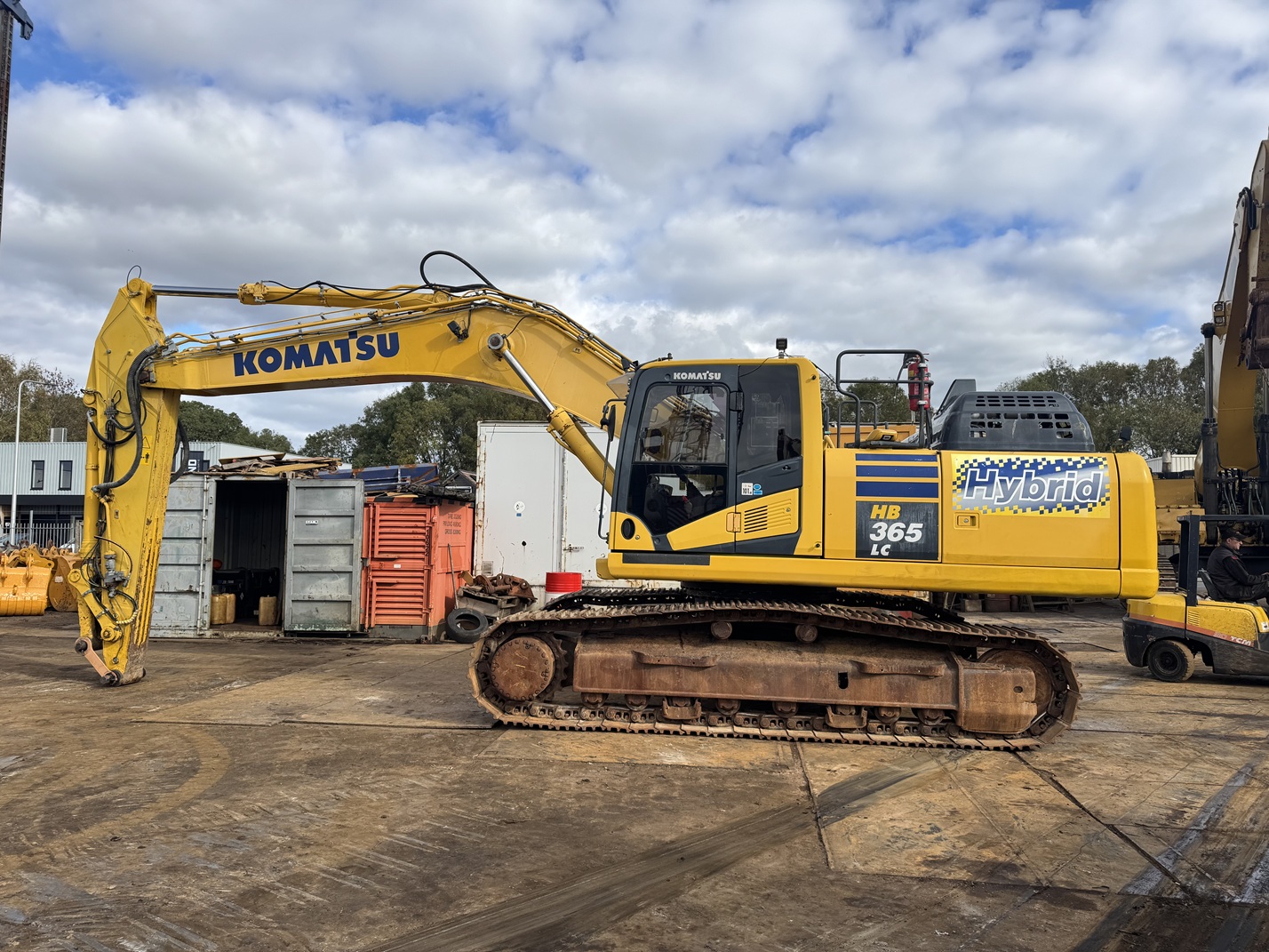 komatsu hb365lc-3
