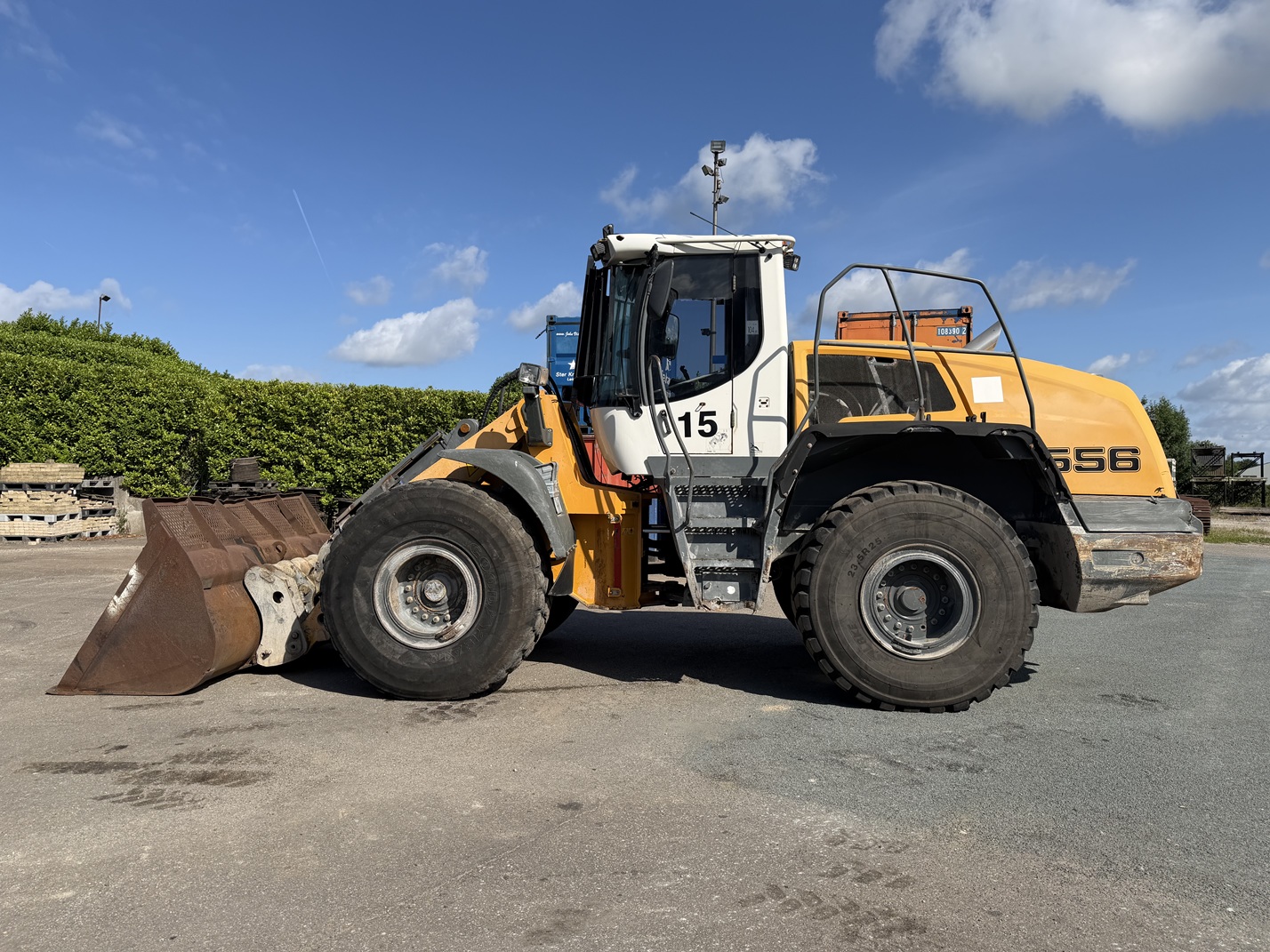 liebherr l556