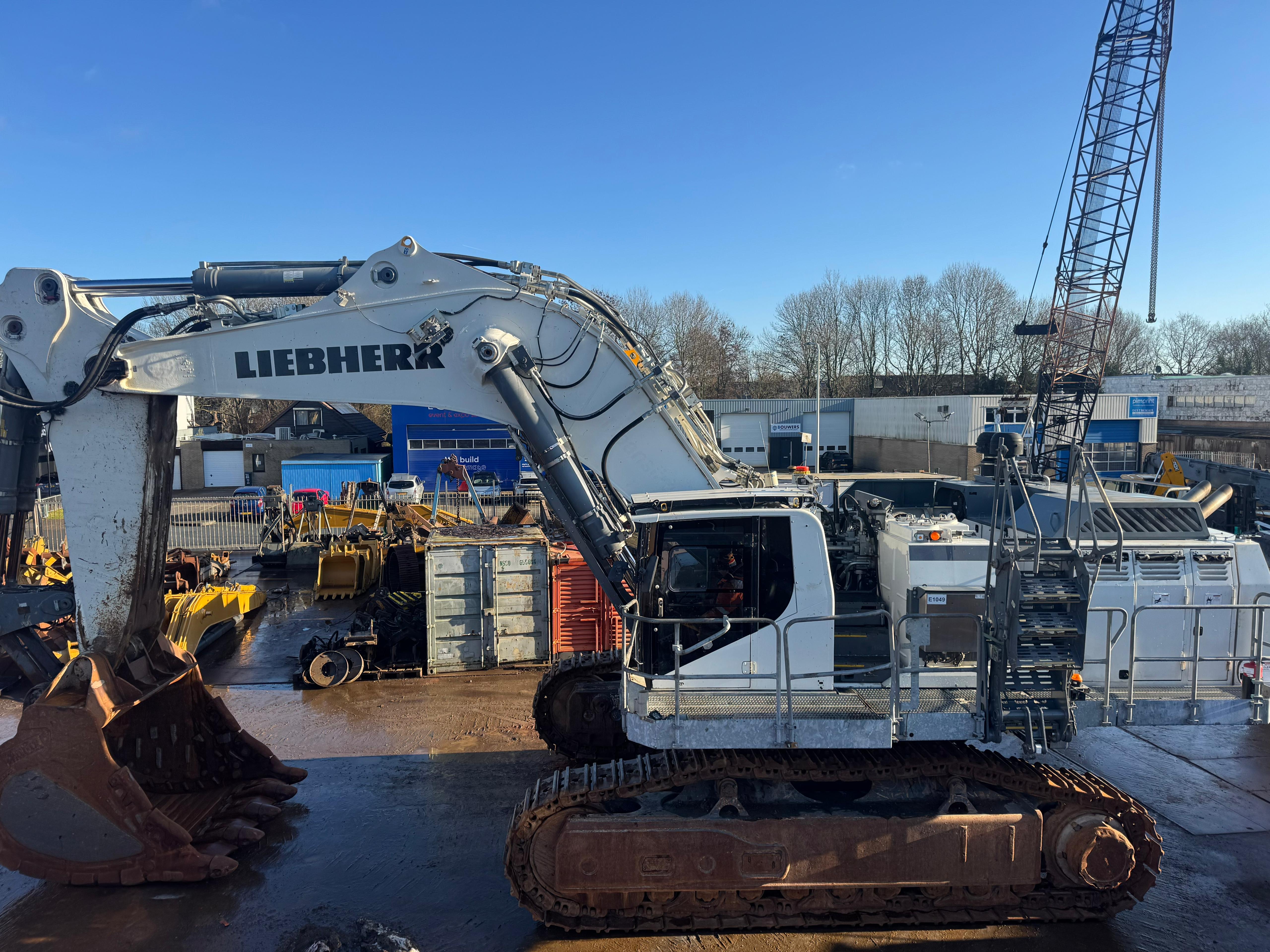 liebherr r9150b