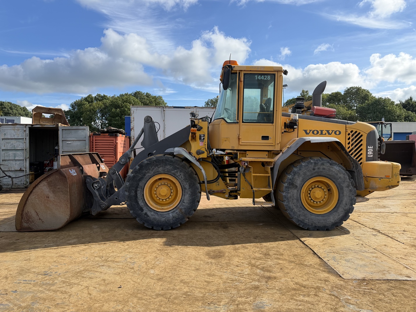 volvo l90e